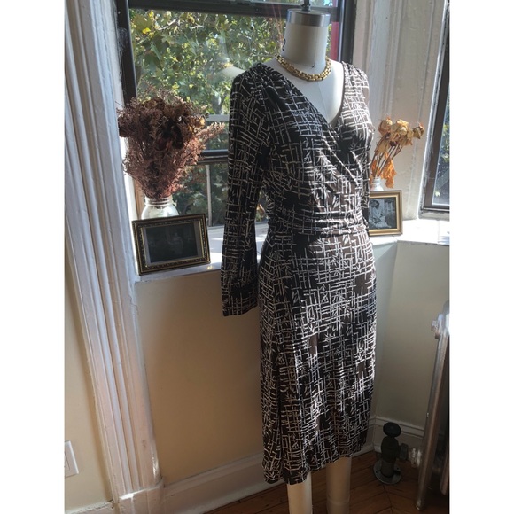 Ann Taylor-Bamboo Print Wrap Dress - Picture 4 of 6